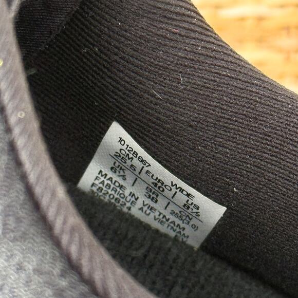 ASICS GT-2000 13 Black White Road-Running Sneakers Women’s Size 8.5 Wide - Picture 7 of 8